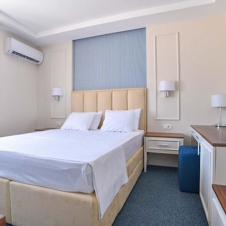 Vistamar Hotel & Apartments Будва Екстериор снимка